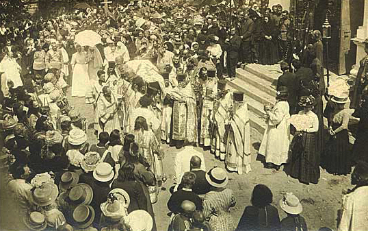 Крестный ход с мощами прп. Евфросинии